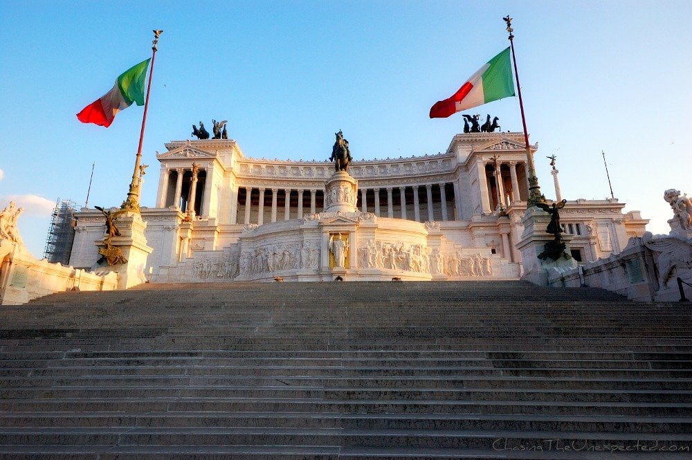 Patriotism and questions at the Vittoriano Museum Complex, Rome