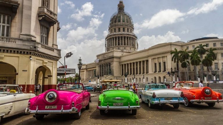 10 reasons that will make you want to travel to Cuba now
