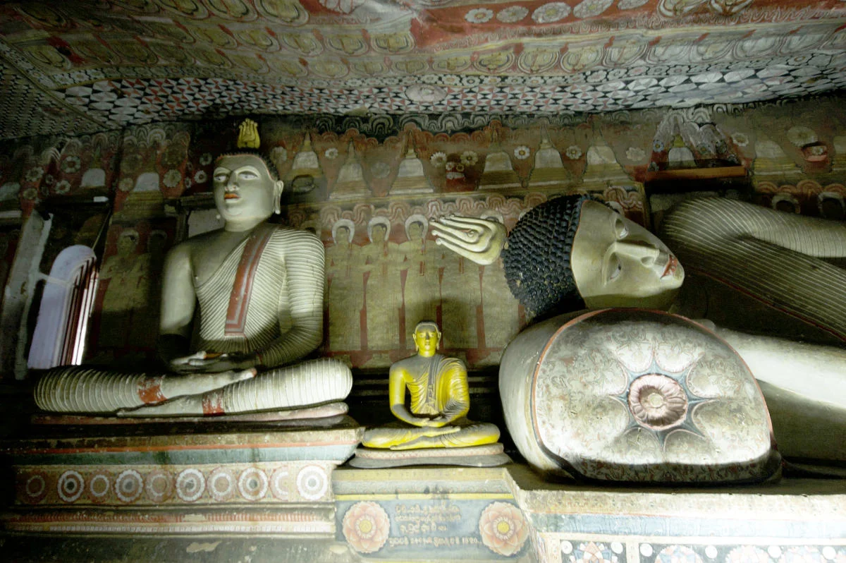 Image: What is Sri Lanka famous for is its rock temples.